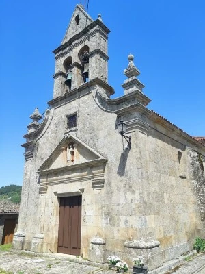 Igrexa de Santa Locaia de Soutomel