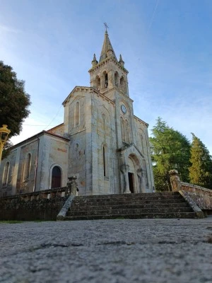 Igrexa de Santa María das Dores de Lalin