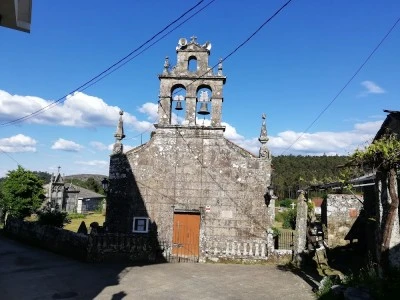 Igrexa de Santa María de Quins