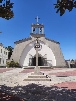 Igrexa de Santa María de Torás