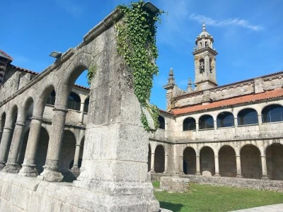 Igrexa de Santa María de Xunqueira de Espadanedo
