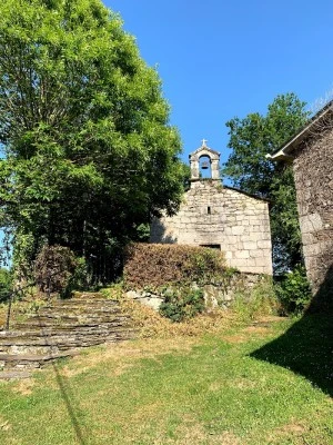 Igrexa de Santa Mariña de Cabreiros