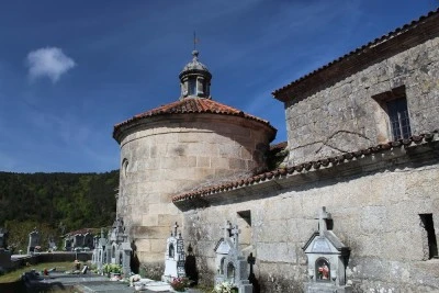 Igrexa de Santiago de Carracedo