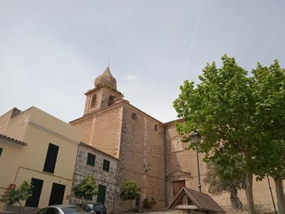 Maria de la Salut Iglesia luna