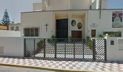 Parroquia de Santa Angela de la Cruz y San Antonio Abad