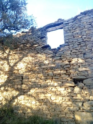 Ermita de Sant Cebrià de Salàs de Pallars. Ruinas