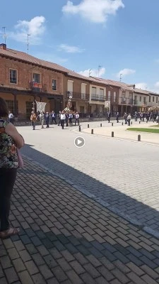 Plaza Mayor De Villamañan
