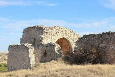 Ruinas de la ermita de Virgen del Val