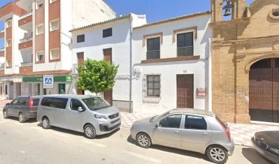 Salas Parroquiales “Junior”.