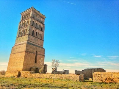 Torre de la antígua iglesia de San Pelayo