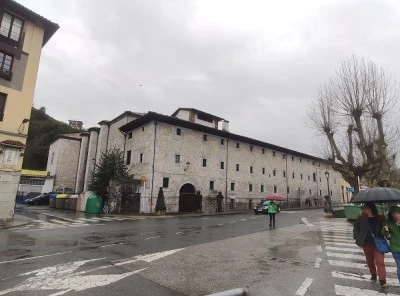 Andre Argitasunaren Konbentua/Convento de Santa Clara