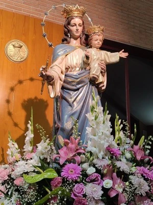 Comunidad Salesiana y Parroquia María Auxiliadora