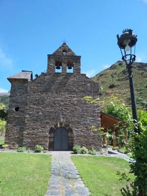 Ermita de Biforcos