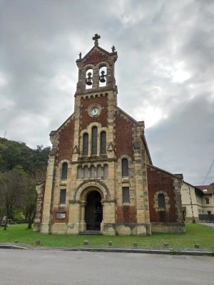 Iglesia de Bustiello