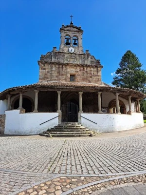 Iglesia de San Juan de Amandi