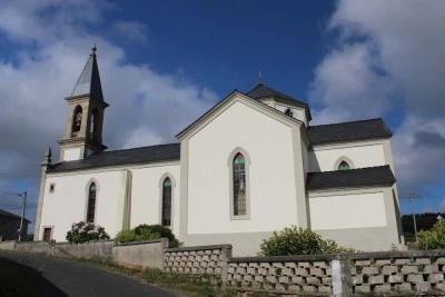 Iglesia de San Julián de Loiba