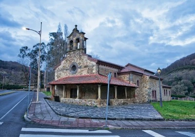 Iglesia de San Martín de Riañu