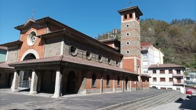Iglesia de San Martín de Tours - Sotrondio