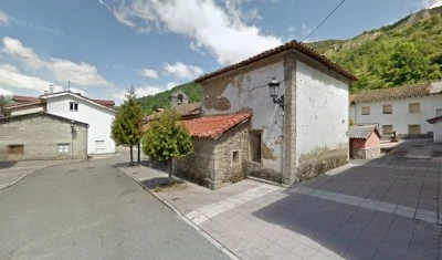 Iglesia de San Pedro de Tarna