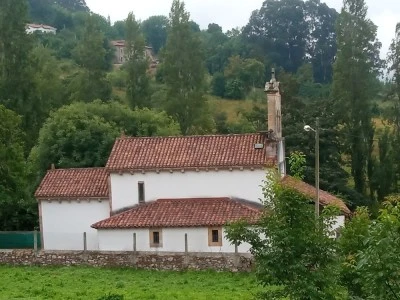 Iglesia de San Salvador de Fuentes