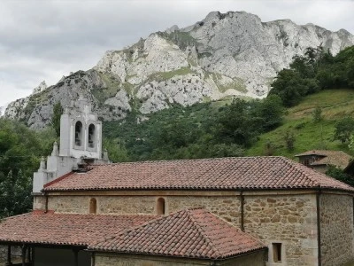 Iglesia de San Vicente de las Agüeras