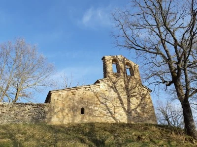 Iglesia de Sant Lleïr de Casavella