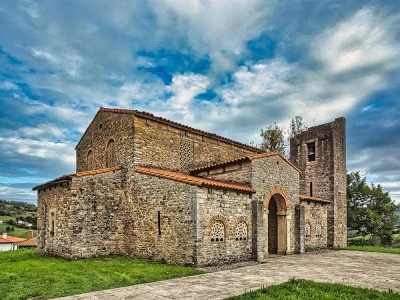Iglesia de Santa María de Bendones