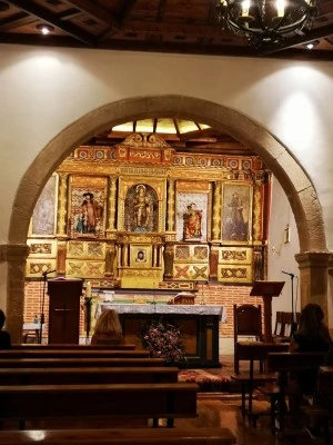 Iglesia de Villasinta de Torío