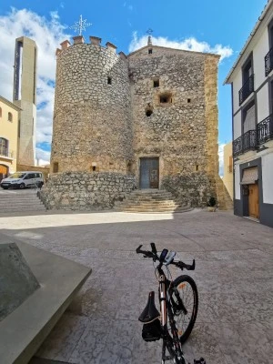 Iglesia- Fortaleza de San Miguel Arcángel