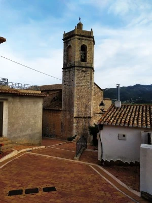Iglesia Parroquial de los Santos Cosme y Damián