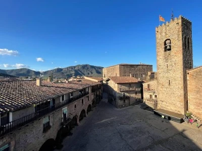 Iglesia parroquial de Santa María de Santa Pau