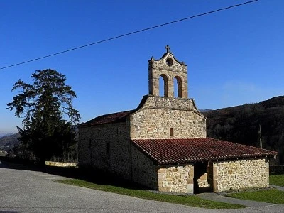 Iglesia románica de Santa María de Suares
