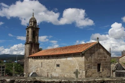 Igrexa de San Xulián de Requeixo