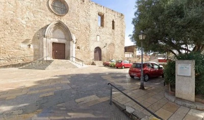 Palau Vescomtal s. XIV-XV - Església Parroquial