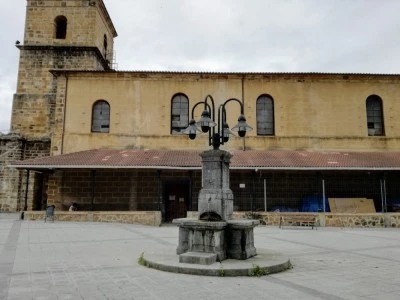 Parroquia de Santa María de Mercadillo