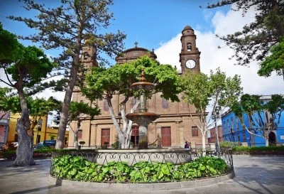 Parroquia de Santiago Apóstol