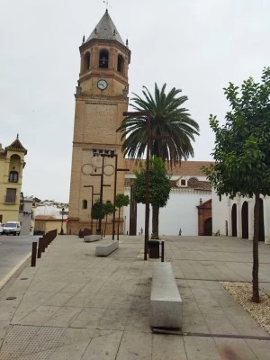 Parroquia Santa María de la Encarnación y San Juan Bautista