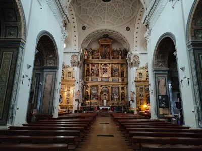 Real Iglesia Parroquial de San Miguel y San Julián