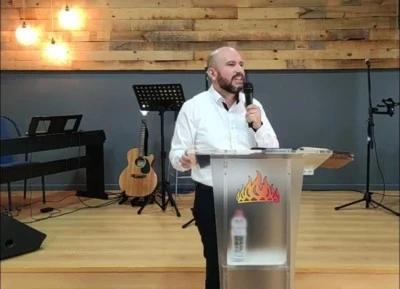 Iglesia Cristiana Evangélica A Los Pies Del Rey Norte De Almería en Huércal-Overa Almería - España