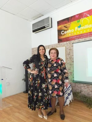 Iglesia cristiana: centro familiar cristiano internacional,(cefac españa)