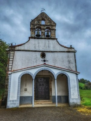 Iglesia de Ḷḷaviu