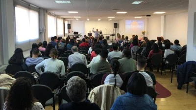 Iglesia Pasión Por Cristo La Roca Pastor Federico Schommer