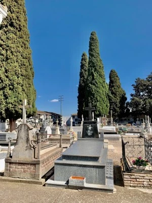 Cementerio de Villa del Río