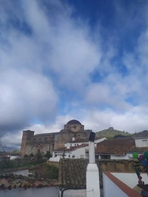 Castaño del Robledo