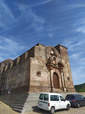 Iglesia Inacabada