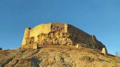 Castillo de Monteagudo de las Salinas.