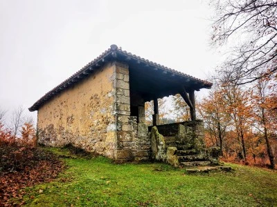 Ermita de San Cristobal de las cruces de Aranguio