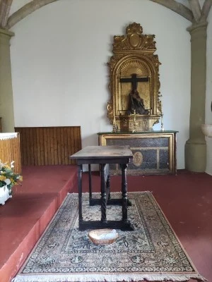 Ermita de Santa Cruz de Campezo.