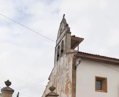 Iglesia de San Esteban de Molleda y Cementerio Parroquial