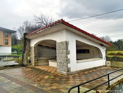 Lavadero público de Artea
